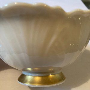 Lenox Porcelain Cabbage Pattern Footed Bowl